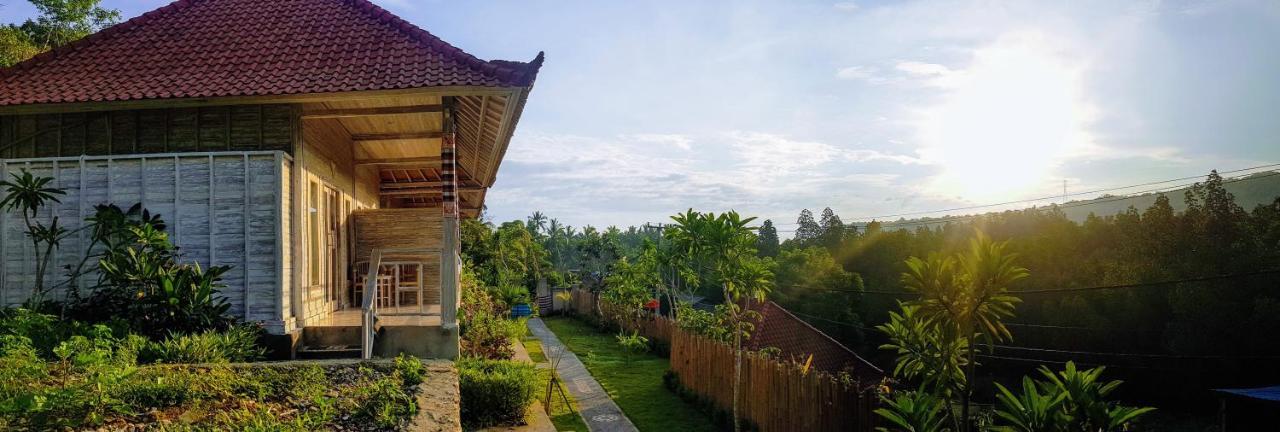 Mesari Hut Lembongan Hotel Exterior foto